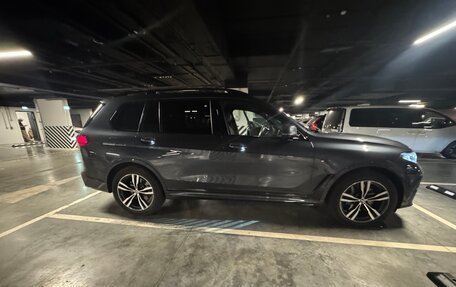 BMW X7, 2022 год, 12 000 000 рублей, 3 фотография