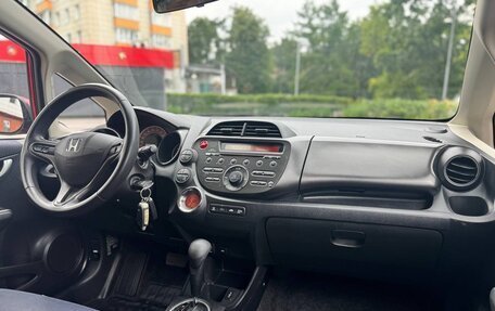 Honda Jazz II рестайлинг, 2011 год, 749 000 рублей, 9 фотография