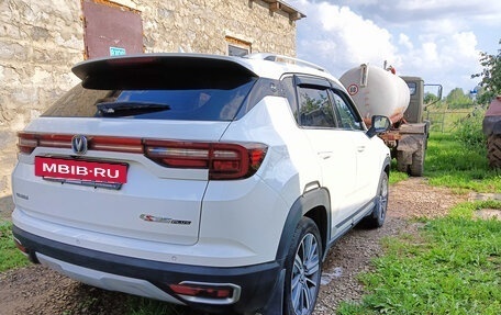 Changan CS35 Plus, 2021 год, 1 650 000 рублей, 3 фотография