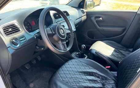 Volkswagen Polo VI (EU Market), 2013 год, 499 000 рублей, 3 фотография