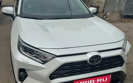 Toyota RAV4, 2021 год, 4 150 000 рублей, 3 фотография