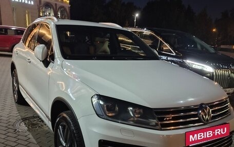Volkswagen Touareg III, 2016 год, 2 450 000 рублей, 2 фотография