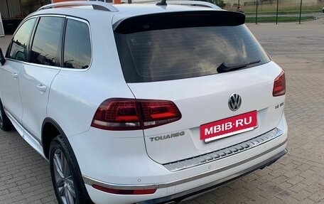Volkswagen Touareg III, 2016 год, 2 450 000 рублей, 7 фотография