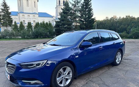 Opel Insignia II рестайлинг, 2019 год, 1 750 000 рублей, 2 фотография