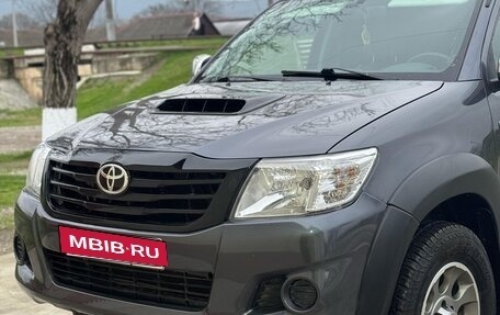 Toyota Hilux VII, 2011 год, 1 750 000 рублей, 3 фотография