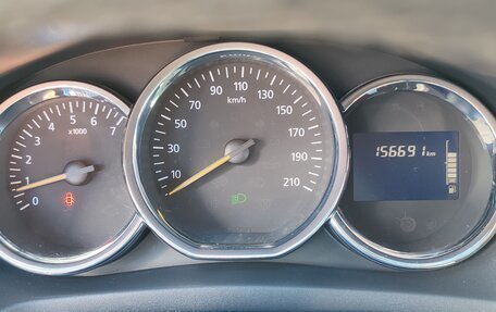 Renault Logan II, 2014 год, 790 000 рублей, 27 фотография