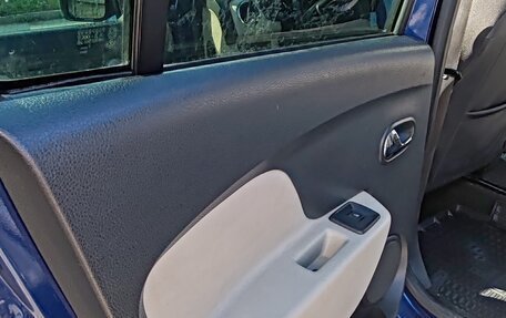 Renault Logan II, 2014 год, 790 000 рублей, 30 фотография