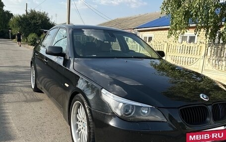 BMW 5 серия, 2004 год, 850 000 рублей, 2 фотография