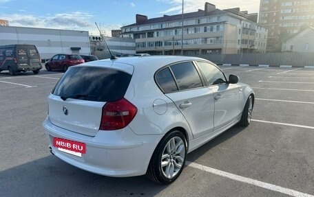 BMW 1 серия, 2010 год, 790 000 рублей, 2 фотография