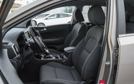 KIA Sportage IV рестайлинг, 2017 год, 2 050 000 рублей, 10 фотография