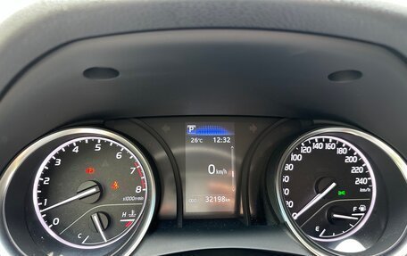 Toyota Camry, 2021 год, 3 400 000 рублей, 10 фотография