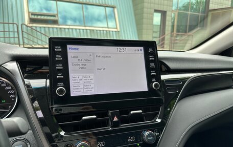 Toyota Camry, 2021 год, 3 400 000 рублей, 15 фотография