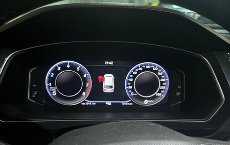 Volkswagen Tiguan II, 2021 год, 3 010 000 рублей, 11 фотография