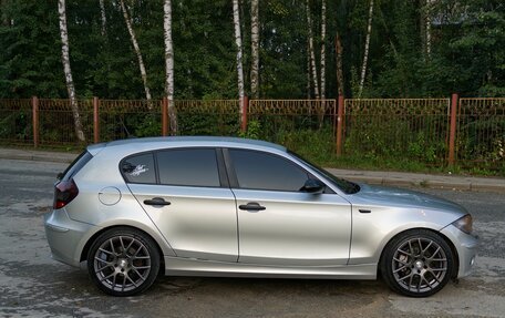 BMW 1 серия, 2004 год, 870 000 рублей, 7 фотография