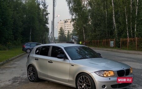 BMW 1 серия, 2004 год, 870 000 рублей, 8 фотография