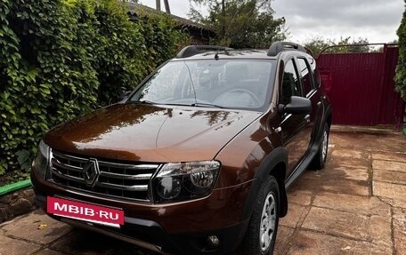 Renault Duster I рестайлинг, 2014 год, 847 000 рублей, 2 фотография