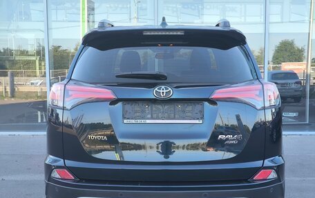 Toyota RAV4, 2018 год, 2 700 000 рублей, 7 фотография
