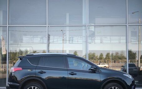 Toyota RAV4, 2018 год, 2 700 000 рублей, 4 фотография