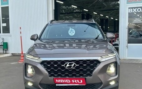 Hyundai Santa Fe IV, 2019 год, 2 850 000 рублей, 2 фотография