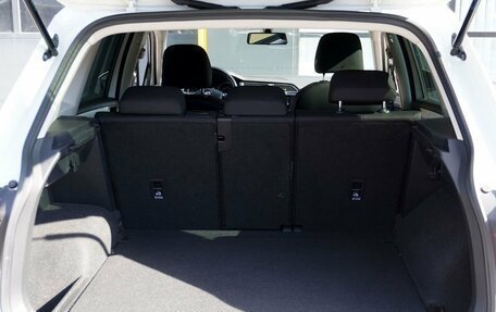 Volkswagen Tiguan II, 2019 год, 2 270 000 рублей, 9 фотография