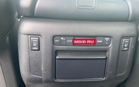 Nissan Patrol, 2013 год, 2 500 000 рублей, 11 фотография