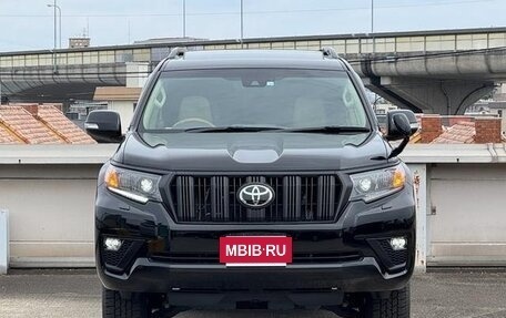 Toyota Land Cruiser Prado 150 рестайлинг 2, 2022 год, 3 750 070 рублей, 3 фотография