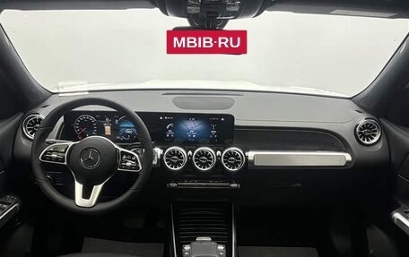 Mercedes-Benz GLB, 2022 год, 3 185 000 рублей, 15 фотография