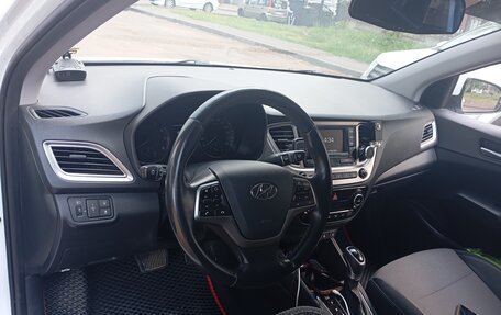 Hyundai Solaris II рестайлинг, 2019 год, 1 350 000 рублей, 6 фотография