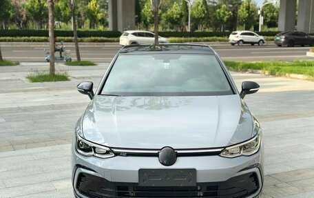 Volkswagen Golf VIII, 2022 год, 1 400 200 рублей, 2 фотография