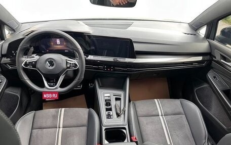 Volkswagen Golf VIII, 2022 год, 1 400 200 рублей, 7 фотография
