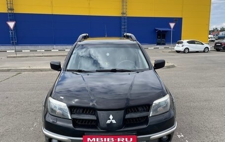 Mitsubishi Outlander III рестайлинг 3, 2006 год, 850 000 рублей, 4 фотография