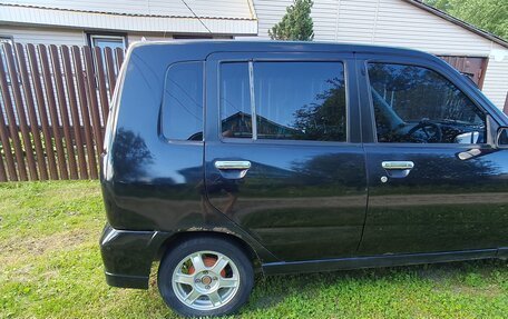 Nissan Cube II, 1998 год, 300 000 рублей, 10 фотография