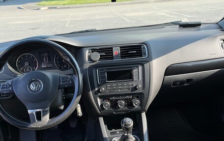 Volkswagen Jetta VI, 2013 год, 750 000 рублей, 9 фотография