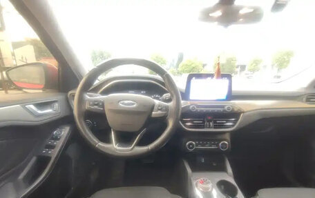 Ford Focus IV, 2020 год, 1 300 000 рублей, 9 фотография