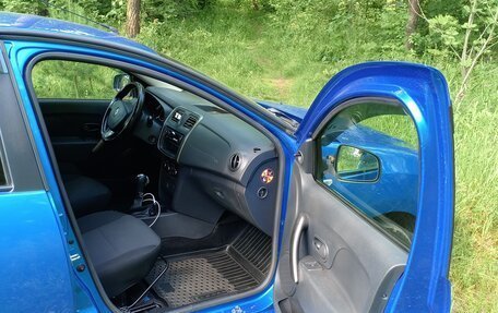 Renault Logan II, 2015 год, 640 000 рублей, 4 фотография
