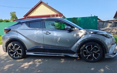Toyota C-HR I рестайлинг, 2018 год, 1 720 000 рублей, 3 фотография