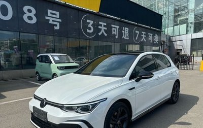 Volkswagen Golf VIII, 2022 год, 2 000 000 рублей, 1 фотография