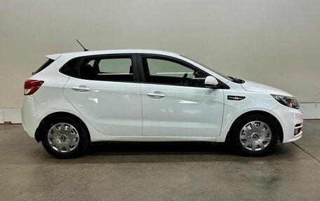 KIA Rio III рестайлинг, 2016 год, 968 000 рублей, 3 фотография