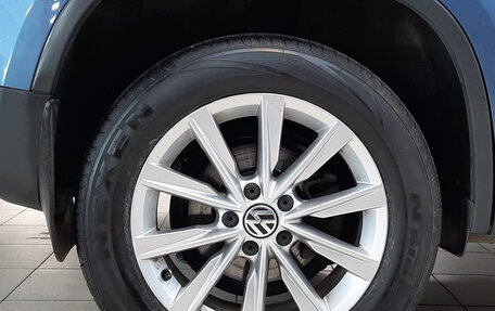 Volkswagen Tiguan I, 2012 год, 1 383 000 рублей, 13 фотография