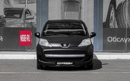 Peugeot 107 I рестайлинг, 2011 год, 419 000 рублей, 3 фотография