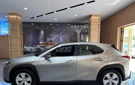 Lexus UX I, 2021 год, 2 648 656 рублей, 7 фотография