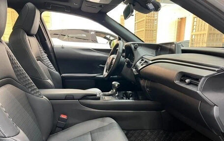 Lexus UX I, 2021 год, 2 648 656 рублей, 9 фотография