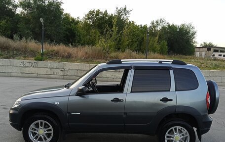 Chevrolet Niva I рестайлинг, 2013 год, 590 000 рублей, 3 фотография