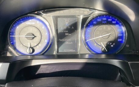 Toyota Camry, 2017 год, 2 420 000 рублей, 6 фотография