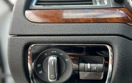 Skoda Superb III рестайлинг, 2014 год, 1 500 000 рублей, 24 фотография