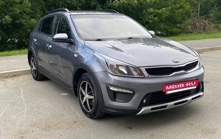 KIA Rio IV, 2018 год, 1 700 000 рублей, 2 фотография