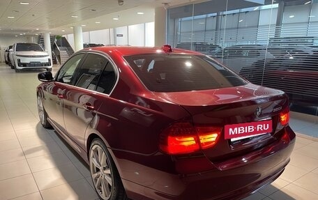BMW 3 серия, 2011 год, 800 000 рублей, 4 фотография