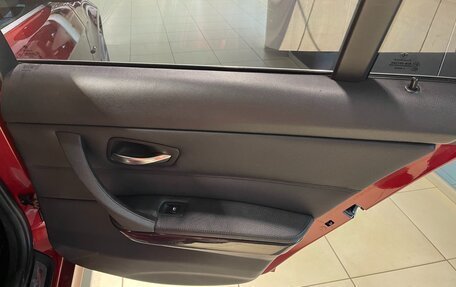 BMW 3 серия, 2011 год, 800 000 рублей, 13 фотография