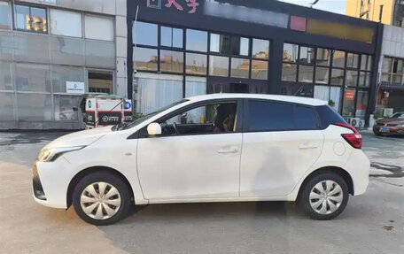 Toyota Yaris, 2020 год, 1 150 000 рублей, 5 фотография