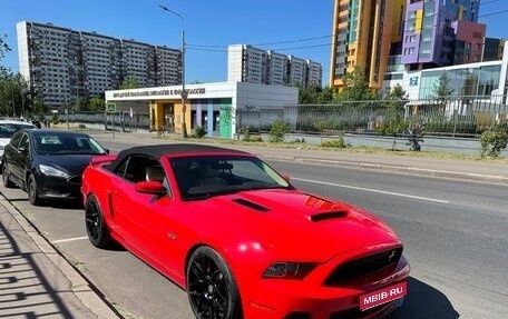 Ford Mustang VI рестайлинг, 2013 год, 5 500 000 рублей, 1 фотография
